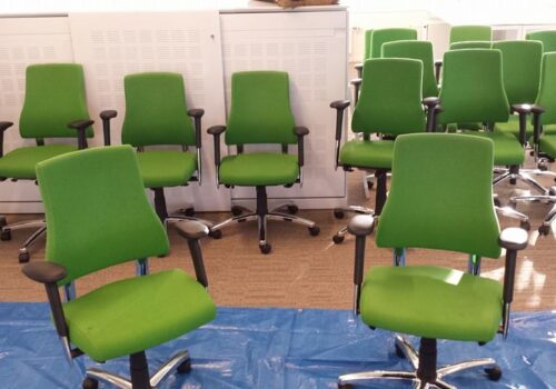 bureaustoelen reinigen