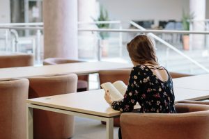 restaurantstoelen reinigen