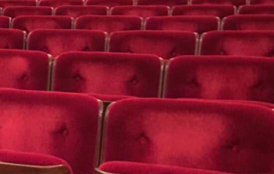 theater stoelen reinigen